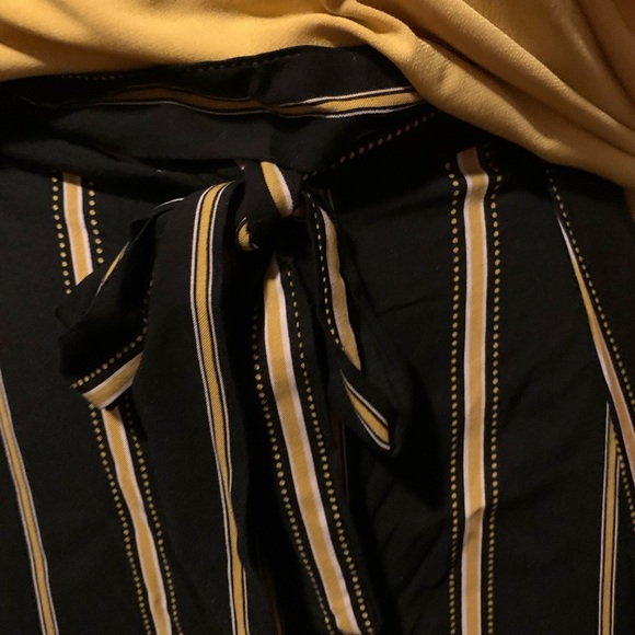 NWOT Xhilaration Pants - Picture 2 of 6